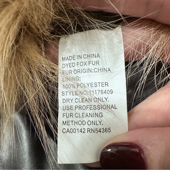 Genuine Brown Leather Jacket with Fox Fur Collar by Peter Nygard, Size Large - Picture 12 of 16